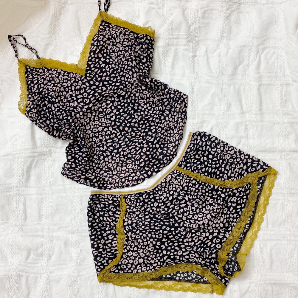 Victorias Secret Leopard Print Lace Pajamas/ Cami set